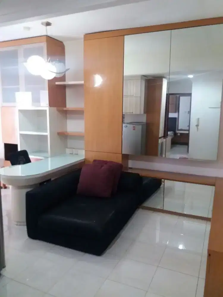 NET DI SEWAKAN Apartemen sudirman park 2 kamar furnish