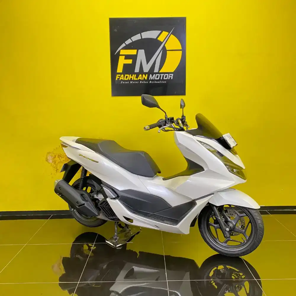 Honda PCX 160 2023 plat Tangerang Selatan km low full orisinil