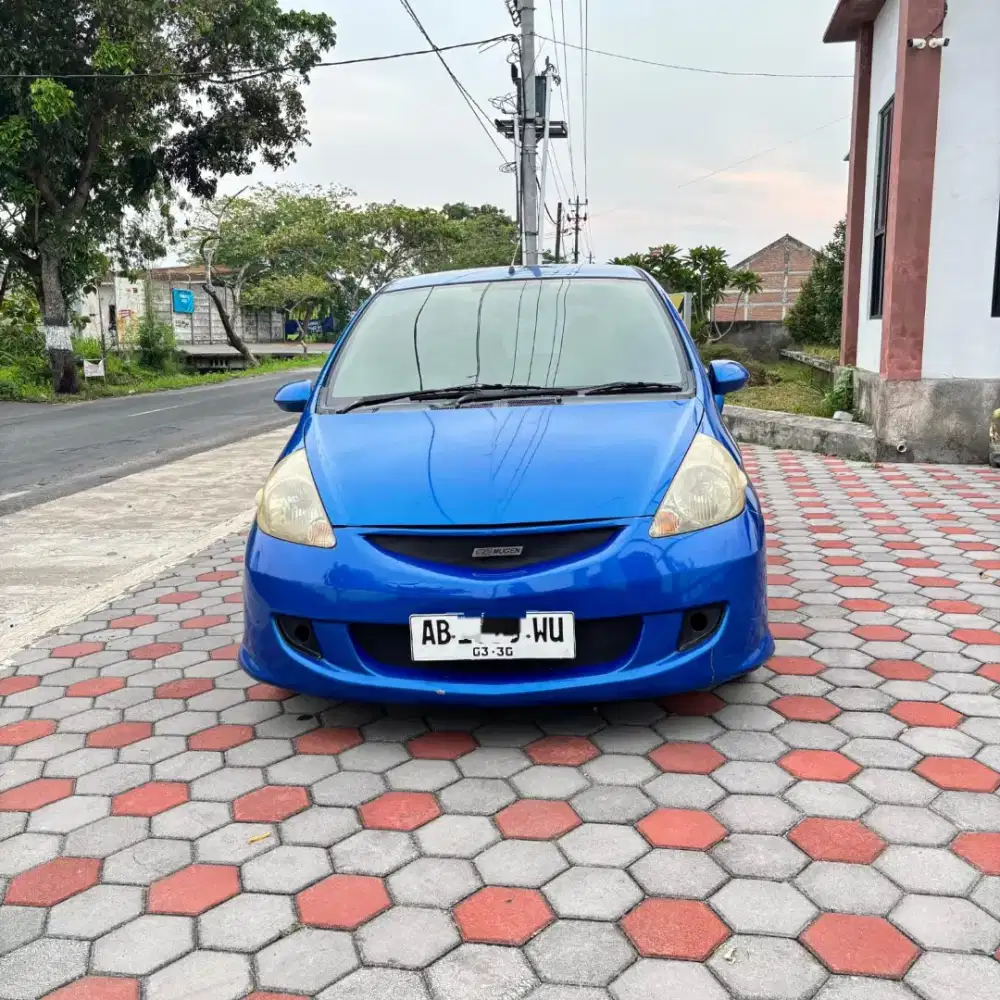 Honda Jazz MT 2005