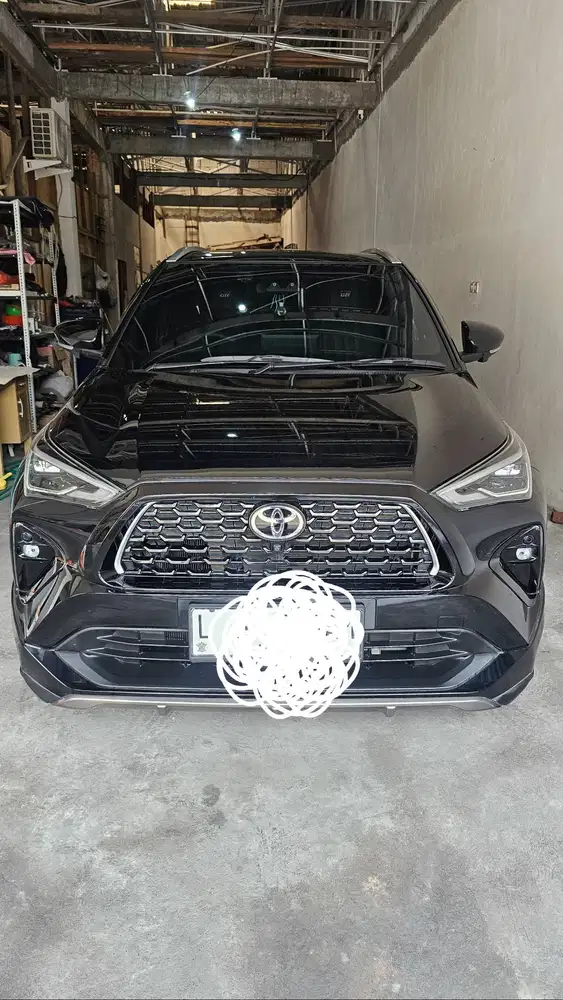 TOYOTA YARIS CROSS HYBRID 2023