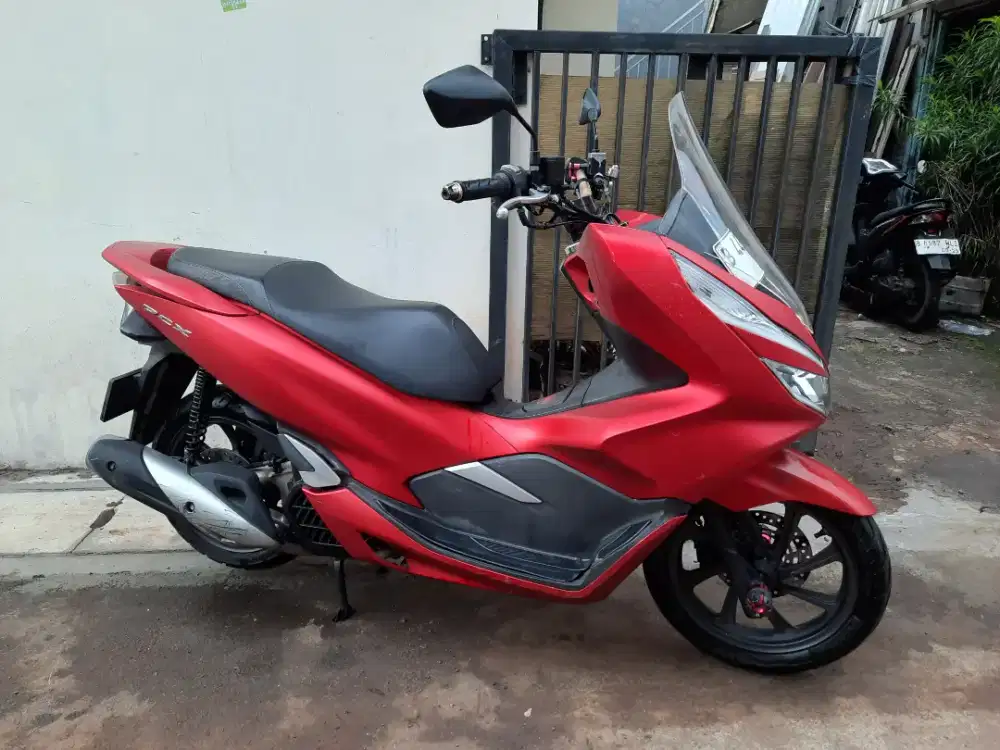 Honda pcx 2018 cakep