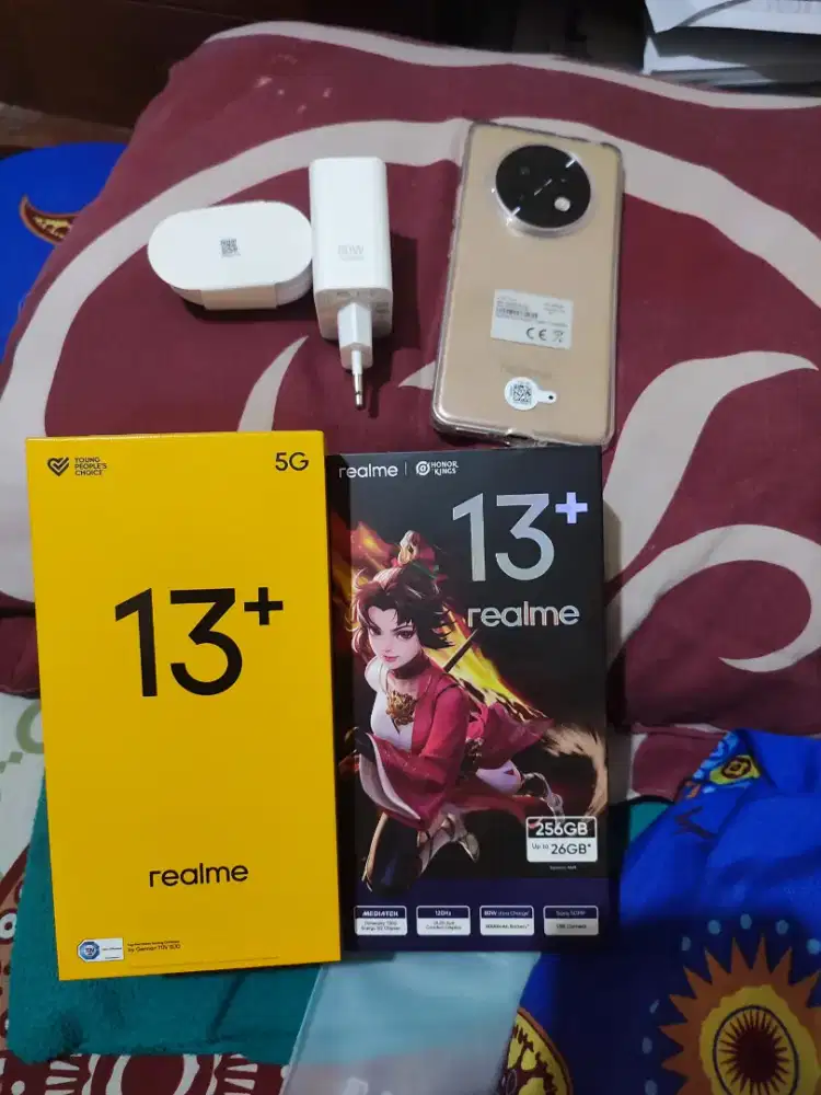 Realme 13 5G 12/256 (masih garansi)