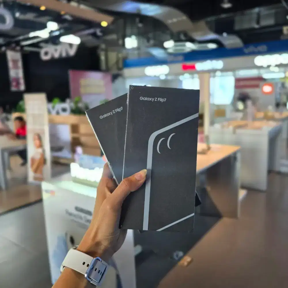 SAMSUNG GALAXY Z FLIP 7 256 GB GARANSI RESMI TERMURAH