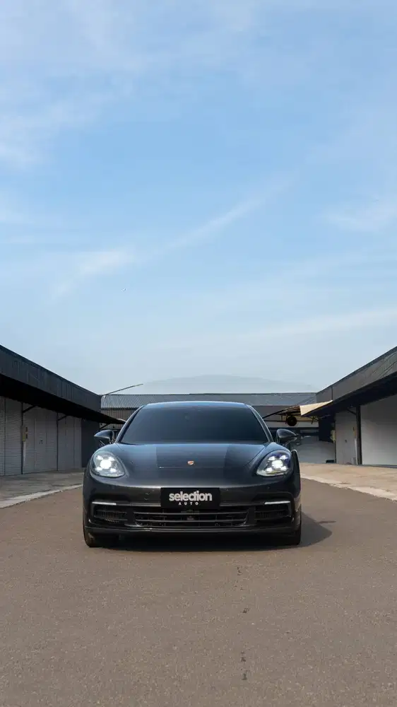 PORSCHE PANAMERA 4S 2.9L TAHUN 2017 AGATE GREY LOW KM