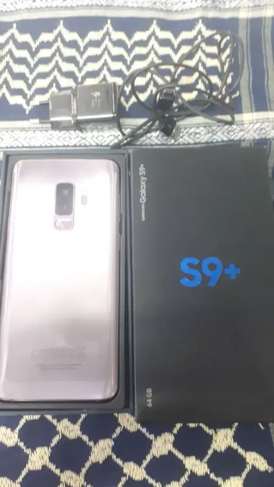 Samsung S9 plus 6/64 purple
