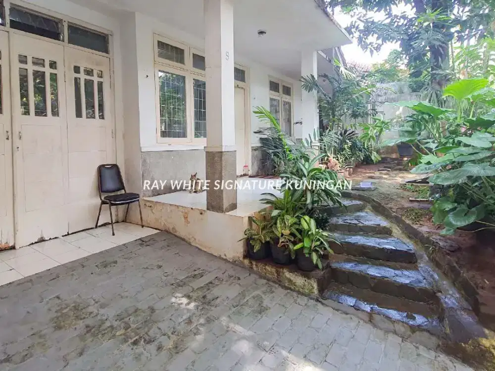 Dijual Rumah Klasik Layak Huni Lokasi Strategis di Kebayoran Baru