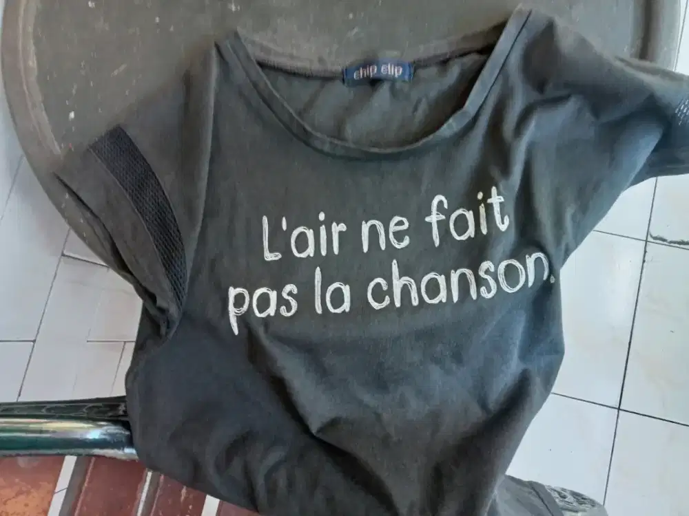 baju hitam keren