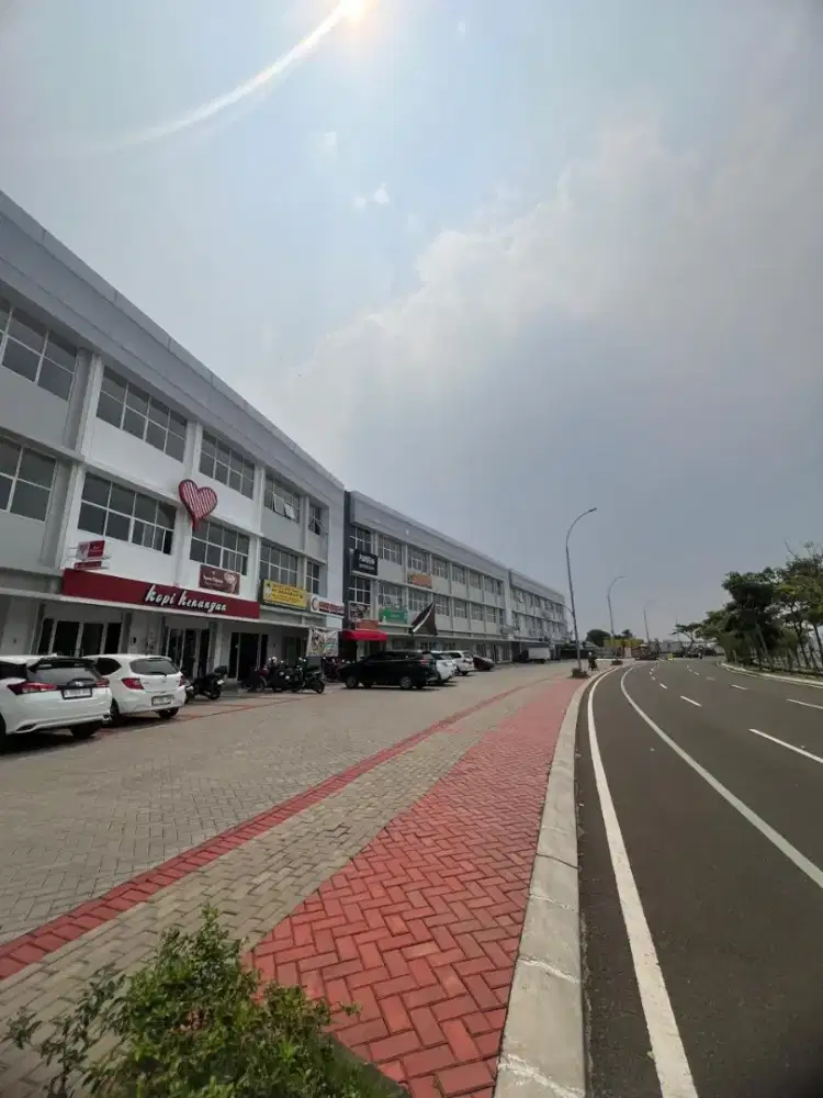 RUKO PARAMOUNT PETALS BITUNG TANGERANG