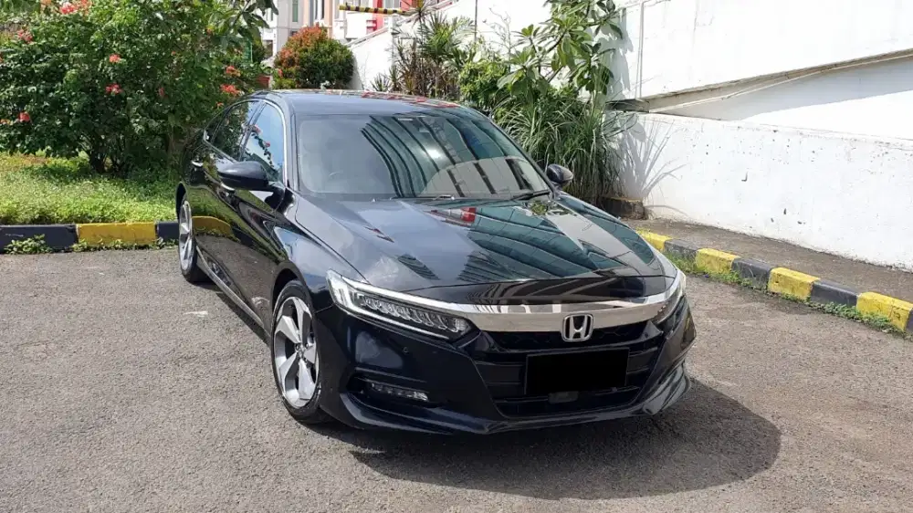 Honda Accord 1.5 Turbo Sensing Facelift AT Hitam Mutiara NIK 2020,