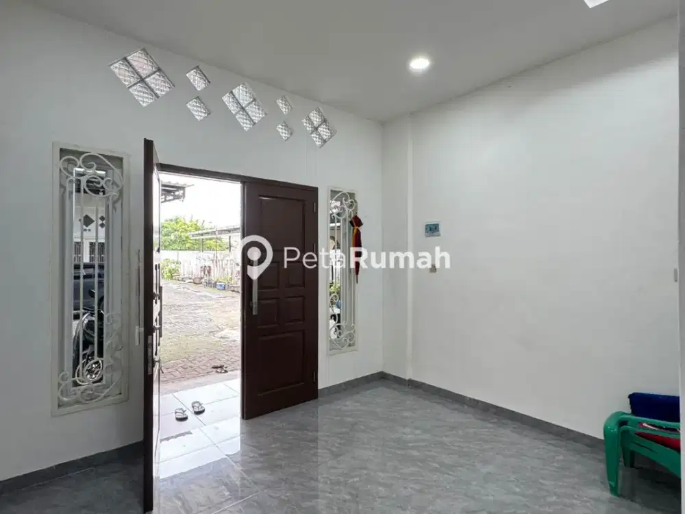 DIJUAL TOWNHOUSE JALAN BRIGJEND ZEIN HAMID KOMPLEK KATAMSO POINT | DAERAH TITI KUNING (ELBERT)