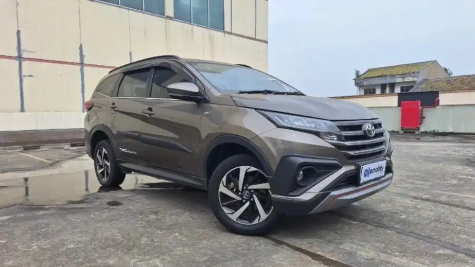 DP RENDAH Toyota Rush 1.5 TRD Sportivo 7 Bensin-AT 2019 SIH B