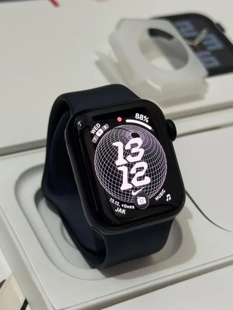 iBox Apple Watch SE Gen 2 40mm Midnight Fullset SA/A Garansi On 2026