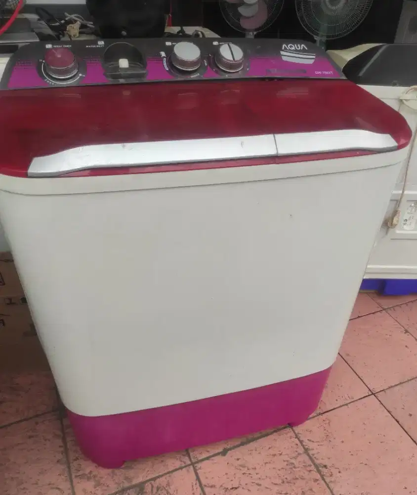 Mesin cuci 2 tabung Aqua kapasitas 8.5 kg siap pakai no minus
