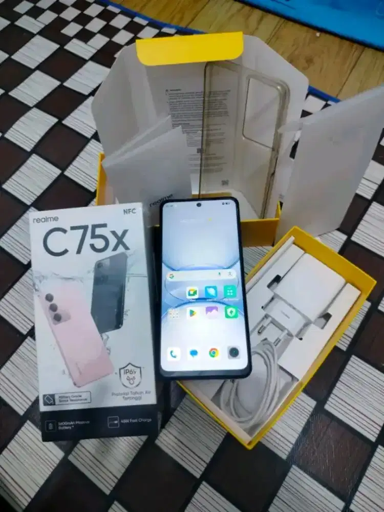 Realme c75x fullset baru 3 bulan