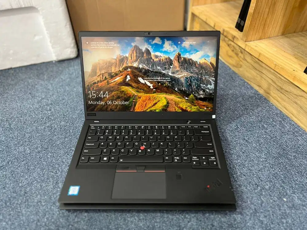Laptop Lenovo Thinkpad X1 Carbon Core i7 Gen8 Ram 16GB N-WJ