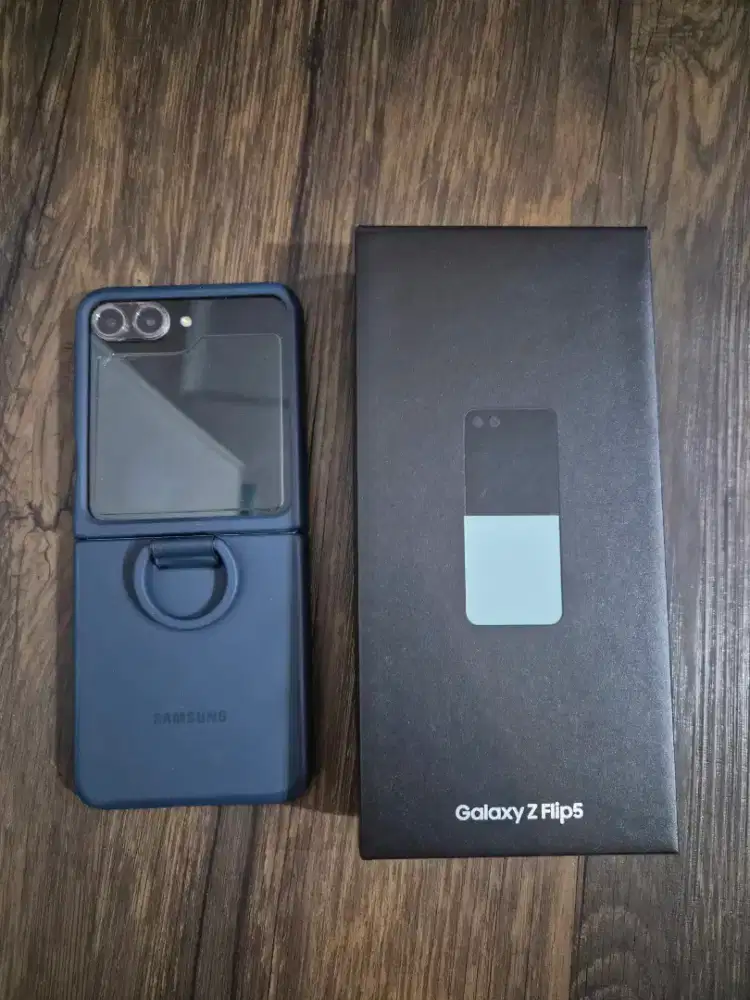 JUAL CEPAT Samsung Flip 5 - 512GB (Mint)