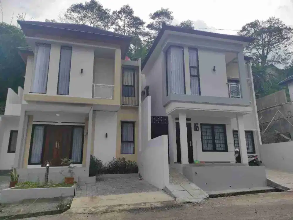 Rumah Cimenyan 2 lantai lahan luas strategis di jalan utama suci dan dekat terminal cicaheum Bandung