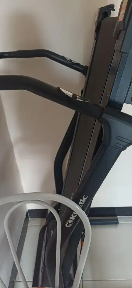 Kinetic dari azko