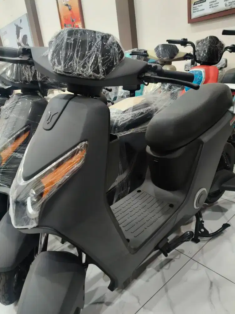 Sepeda Listrik Uwinfly D75