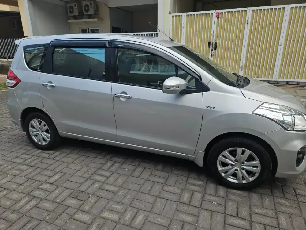 Dijual Suzuki Ertiga GX AT NIK 2017 pemakai 2018