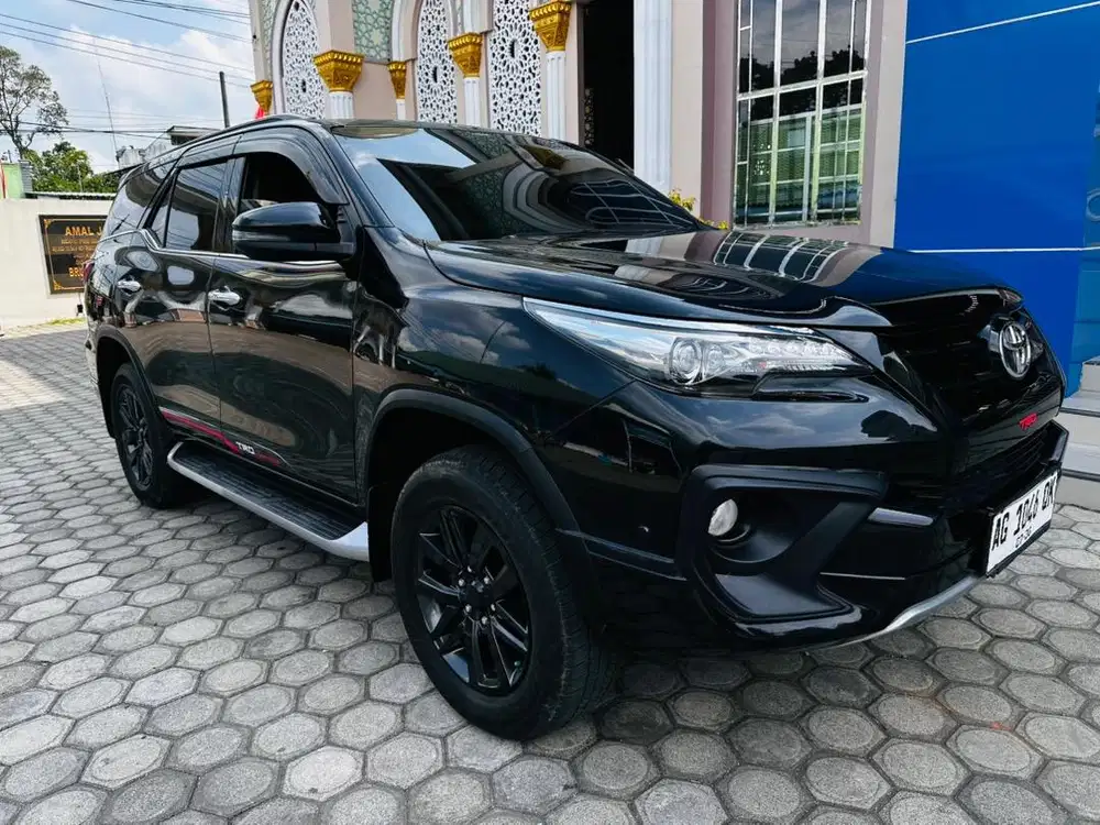 VRZ TRD 2018 Hitam AT automatic metic fortuner toyota
