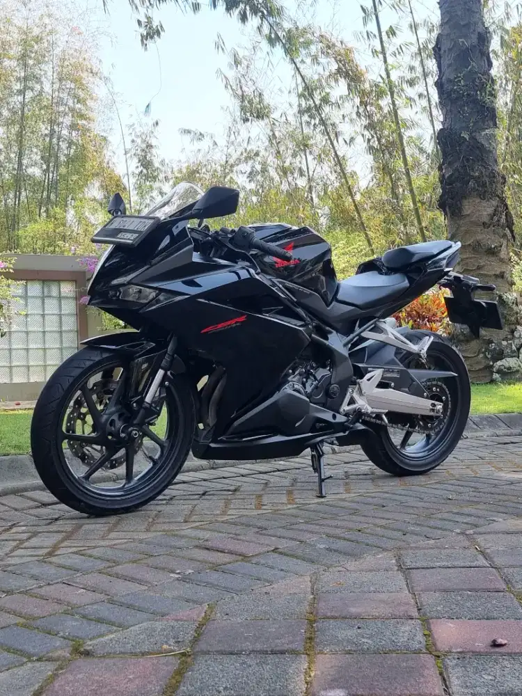 Honda CBR 250RR Black Freedom 2019 Nopol N Odo 18rb Koko Motor