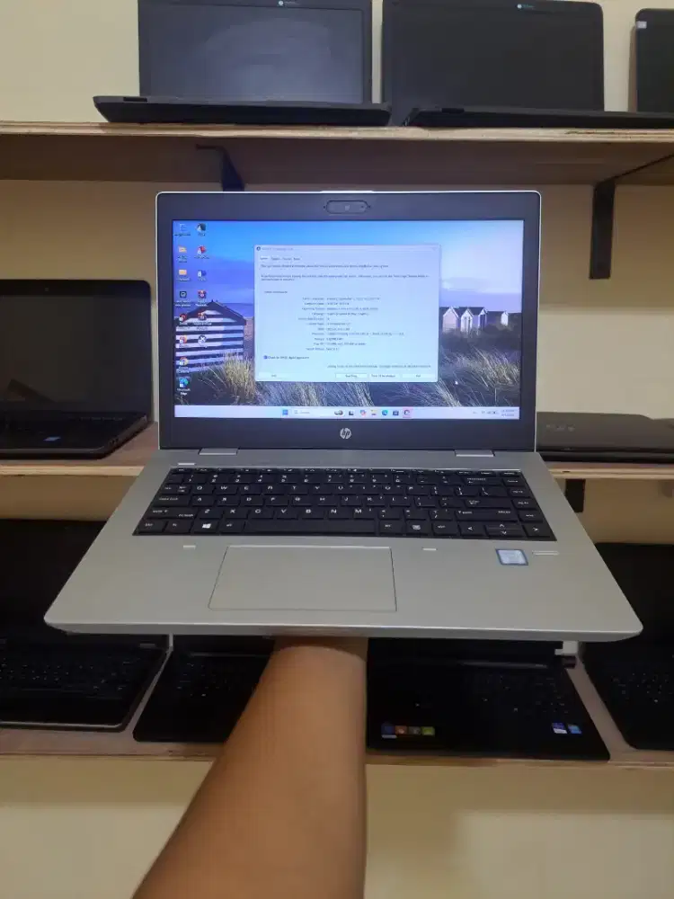 Hp Probook 640 G4 Core i7  Gen 8 Ram 8Gb Ddr4 SSD 256Gb