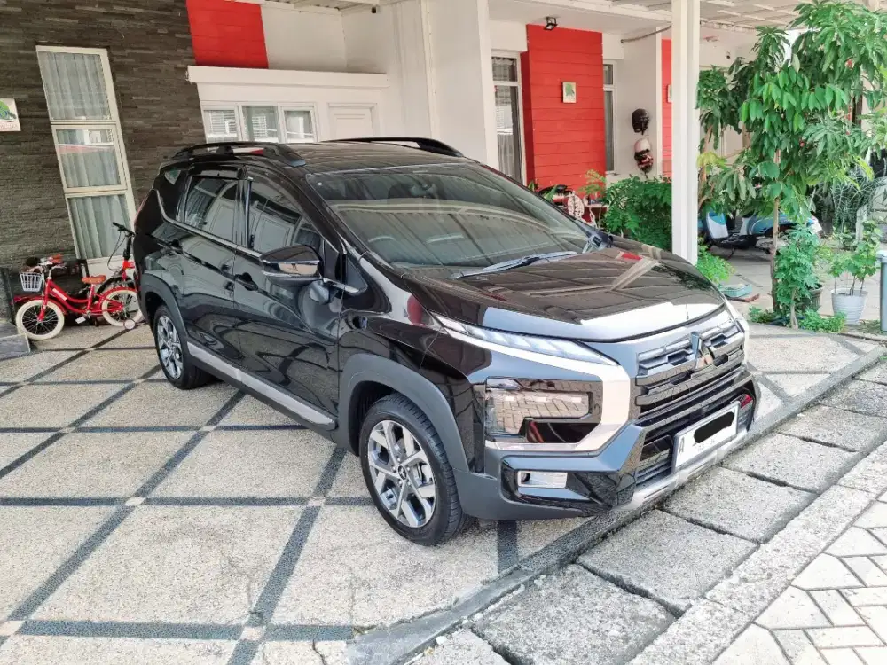 KM 8 RB! MITSUBISHI XPANDER CROSS 2025 PREMIUM PACKAGE FULORI NIK 2024