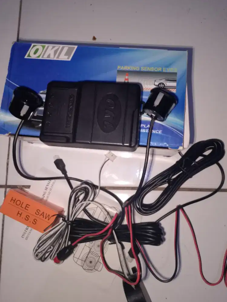 Sensor mundur mobil + pemasangan