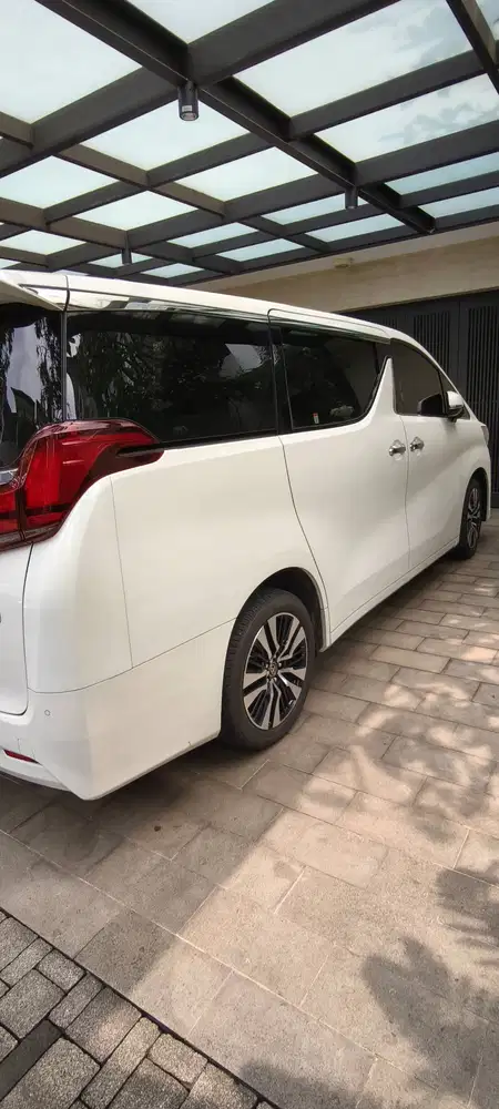 Dijual Alphard Tipe G Tahun 2022 Km 13.186