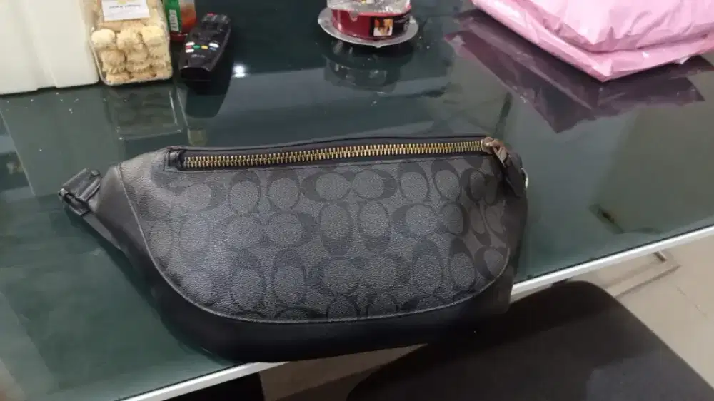Bismillah Dijual Cepat Waist Bag Coach Original