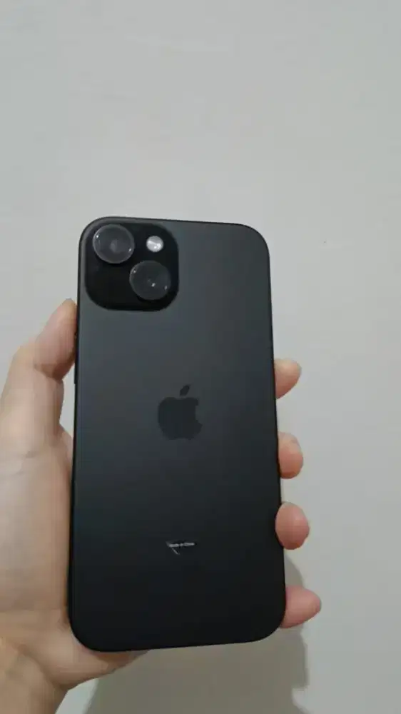 iPhone 15 128 GB