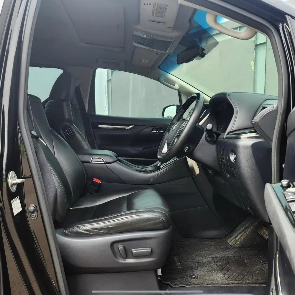 Vellfire ZG 2.5 Premium Sound 2015