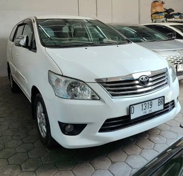 KIJANG INNOVA GRAND G 2.5 AT 2013 DIESEL LowKM 58rb RECORD TOYOTA BDG