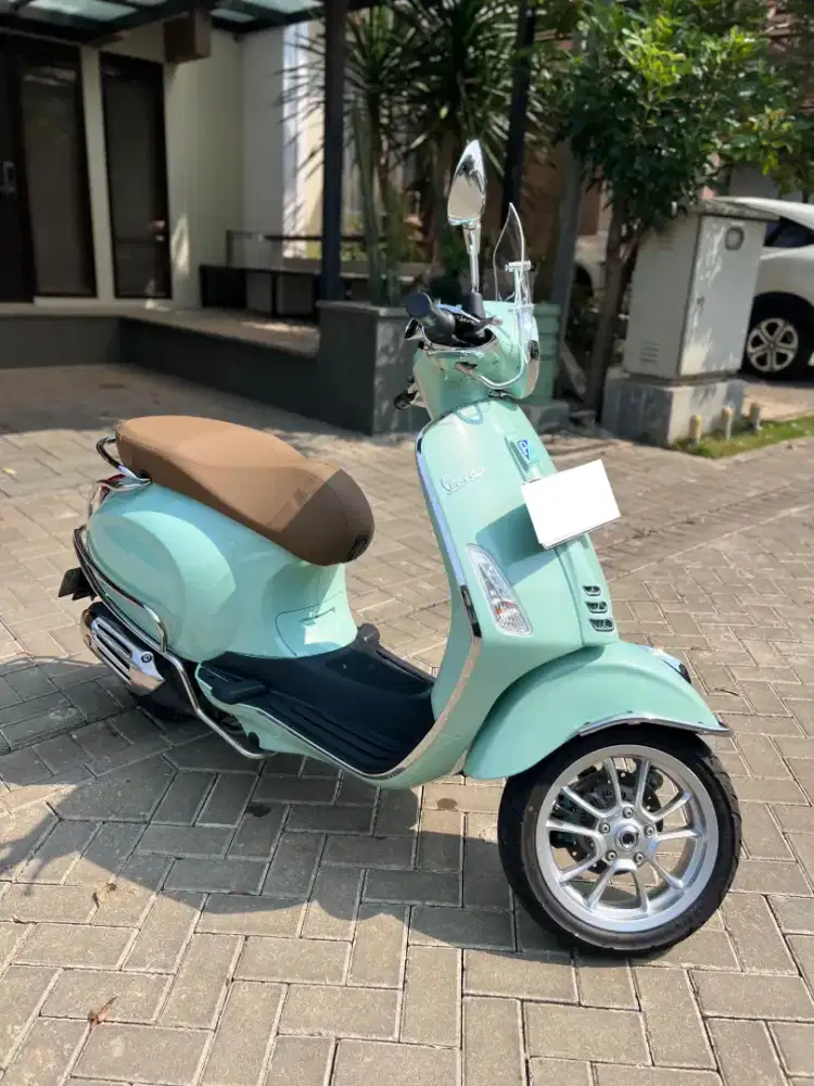 DJUAL CEPAT PIAGGIO VESPA PRIMAVERA IGET 150 ABS LED TH 2024 HIJAU
