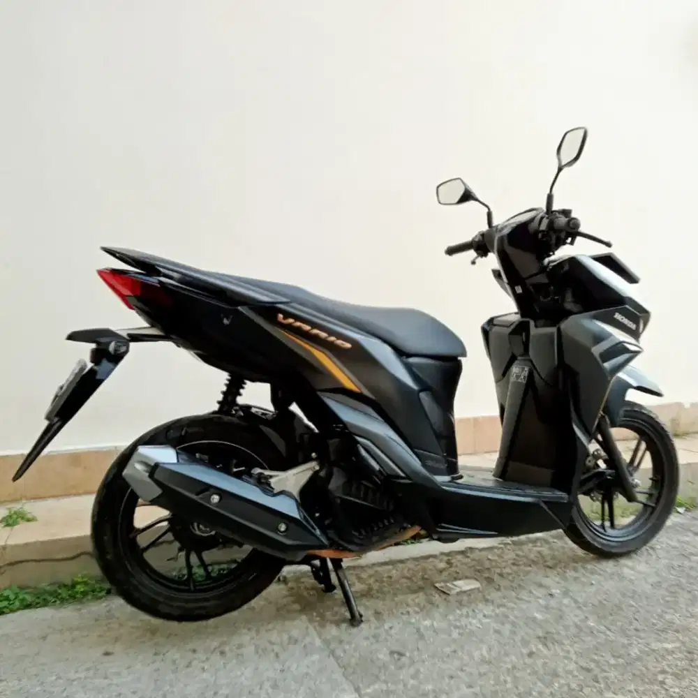 HONDA VARIO 125 KEYLESS TAHUN 2023 CASH / KREDIT MURAH DP MULAI 500 RB