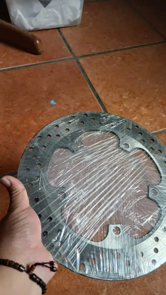 Sparepart ori bawaan xmax
