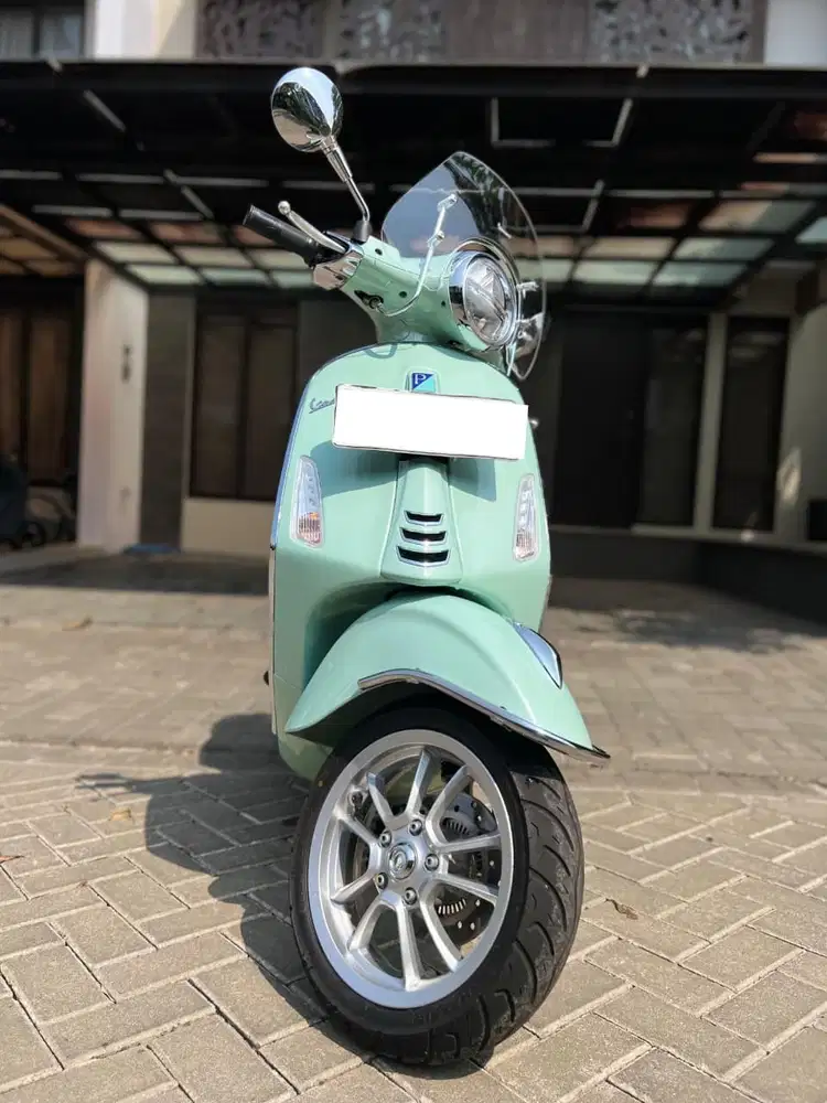 Vespa Primavera
