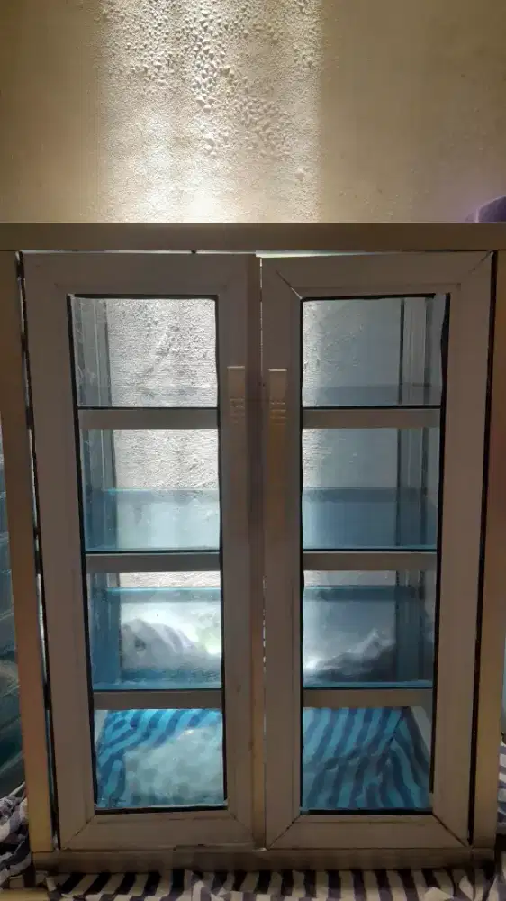 Etalase rokok / makanan