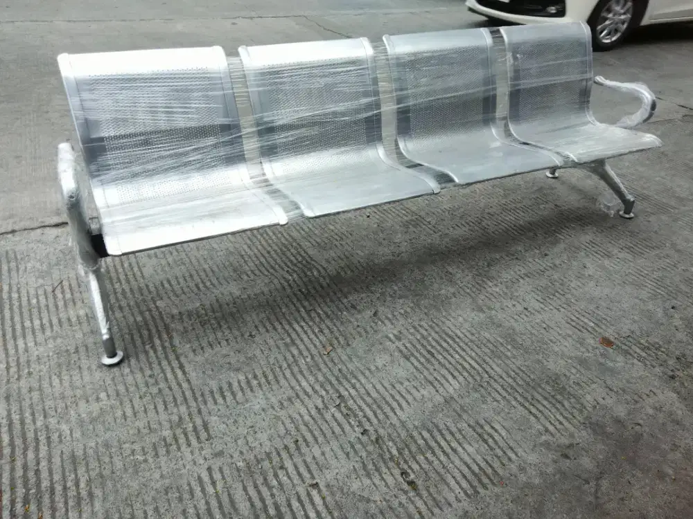 Kursi tunggu bandara