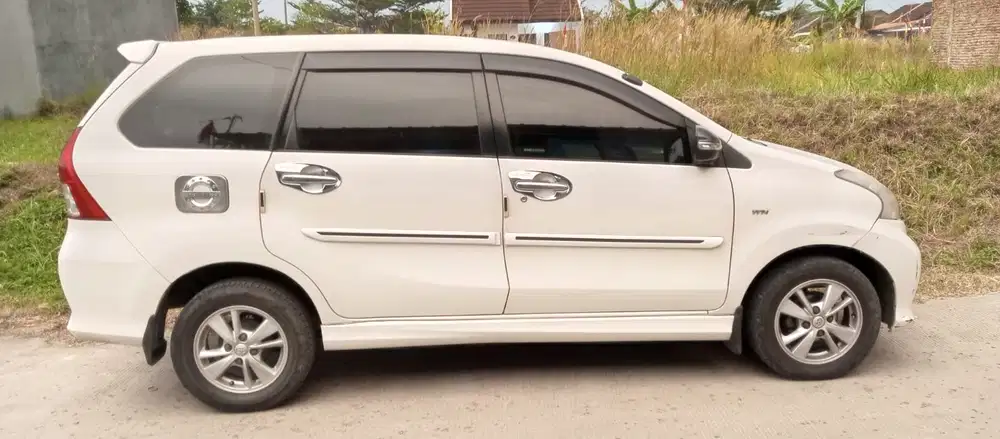 Toyota Avanza 2013 Bensin