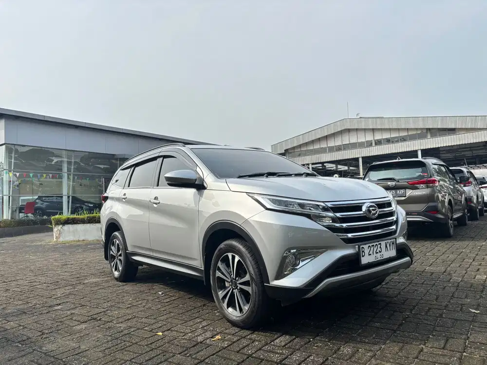 Daihatsu Terios 1.5 R Deluxe AT 2020
