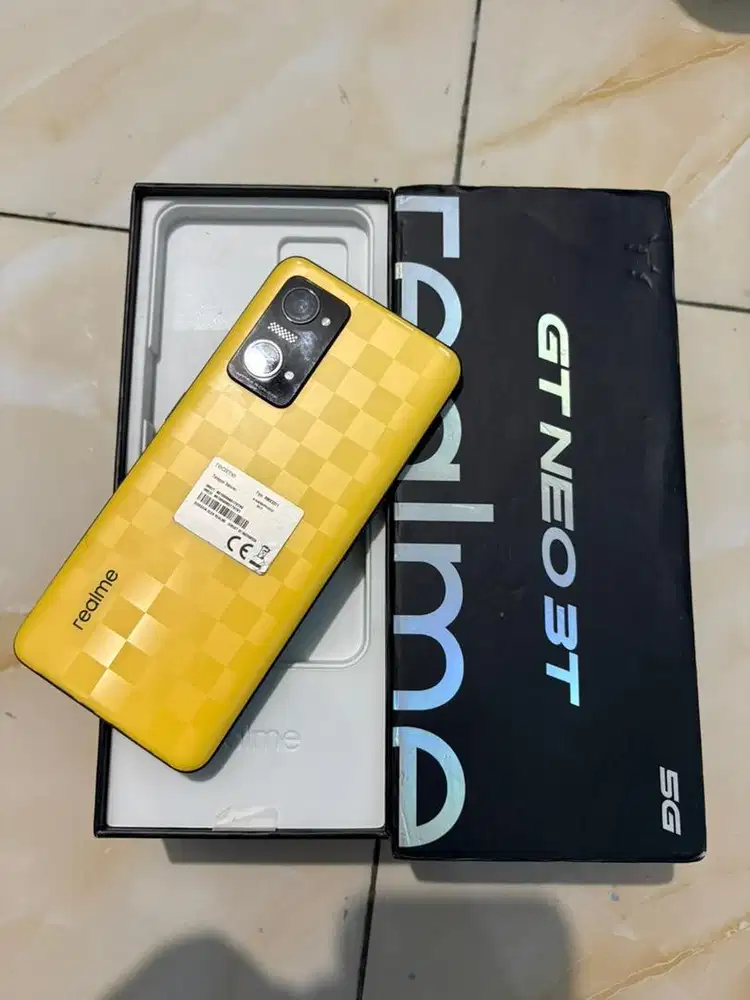 Realme GT NEO 3t 5G 8/128 lengkap