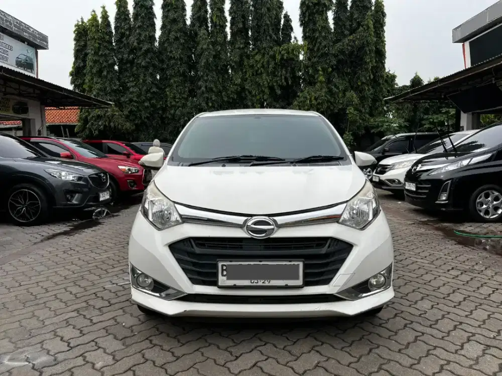 DAIHATSU SIGRA R AT DELUXE 2019 WHITE EDITION RARE ANTIK !!