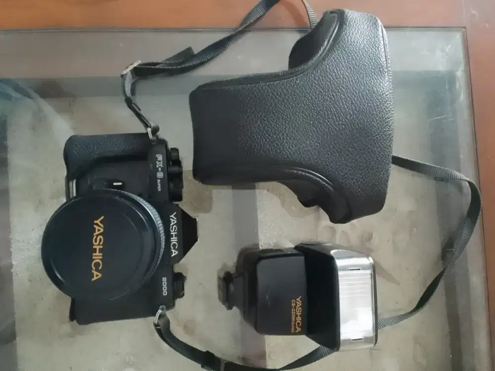 Camera Yashica FX-3 Super 2000 full set