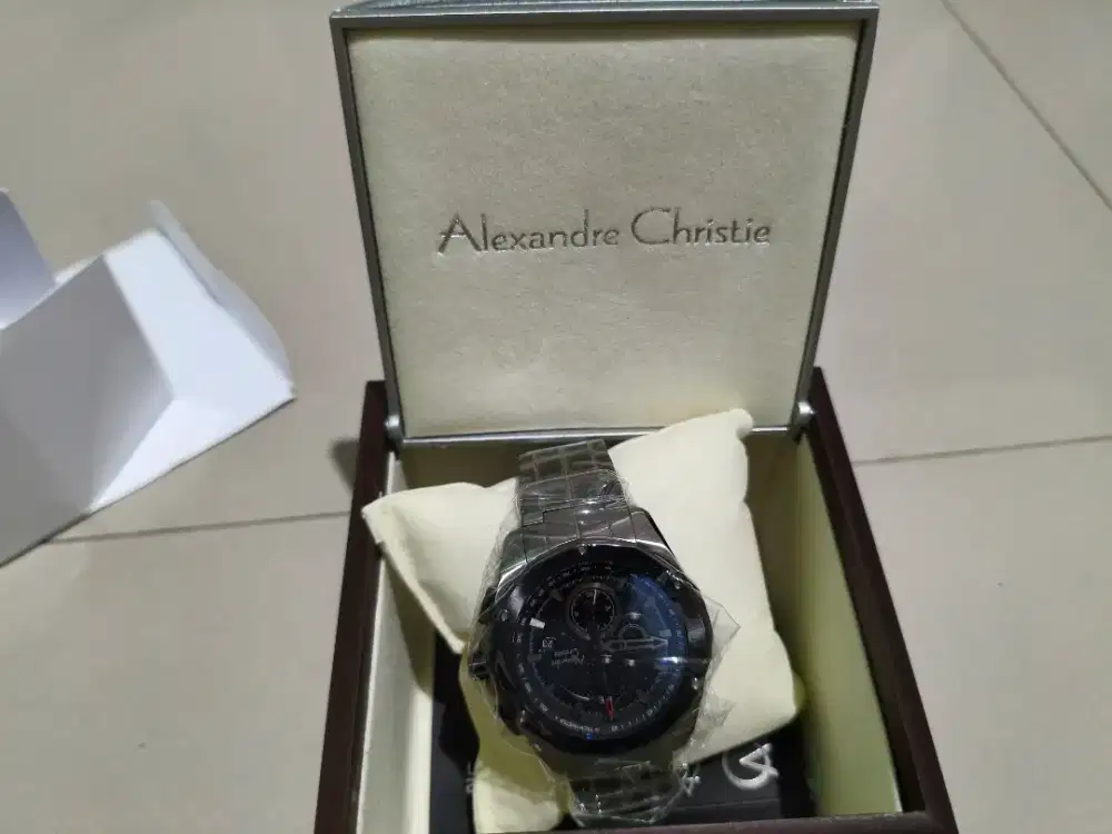 Jam tangan Alesandre Christie
