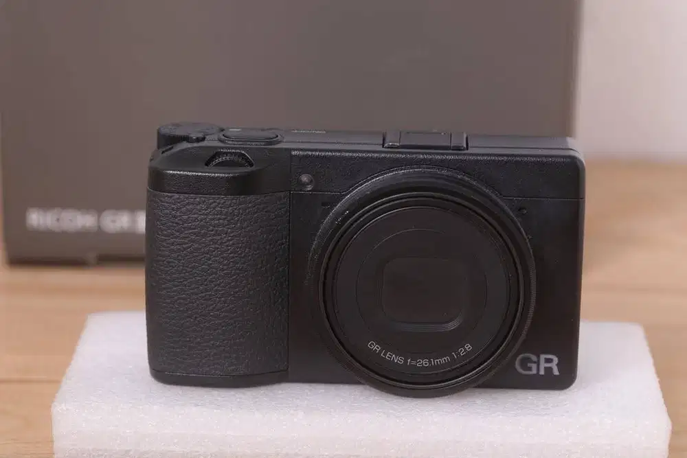 Ricoh GR III x Second Berkualitas