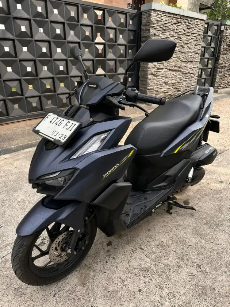 Vario 2024 cbs km 8 rb asli