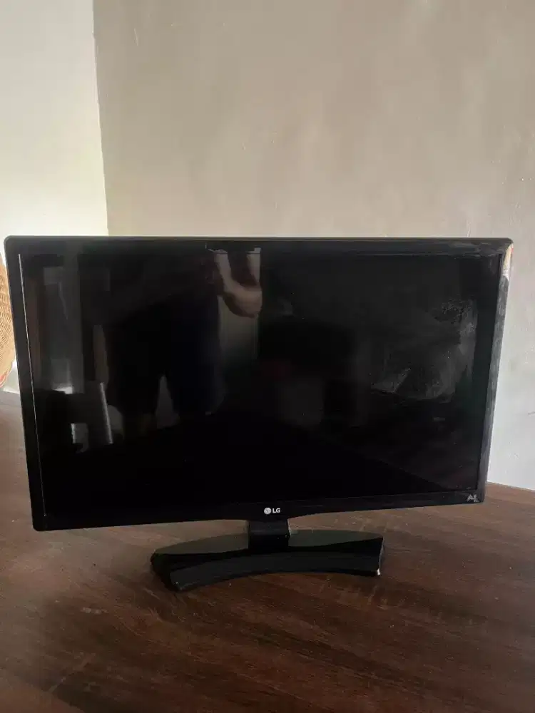 LG LED TV/Monitor 24inch 24MT48AF