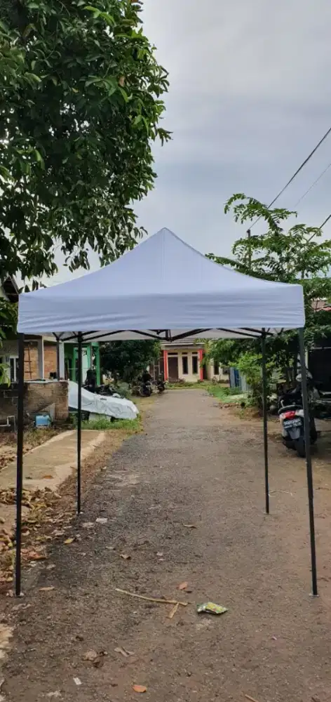 Tenda lipat matic praktis gazebo portable payung buat jualan
